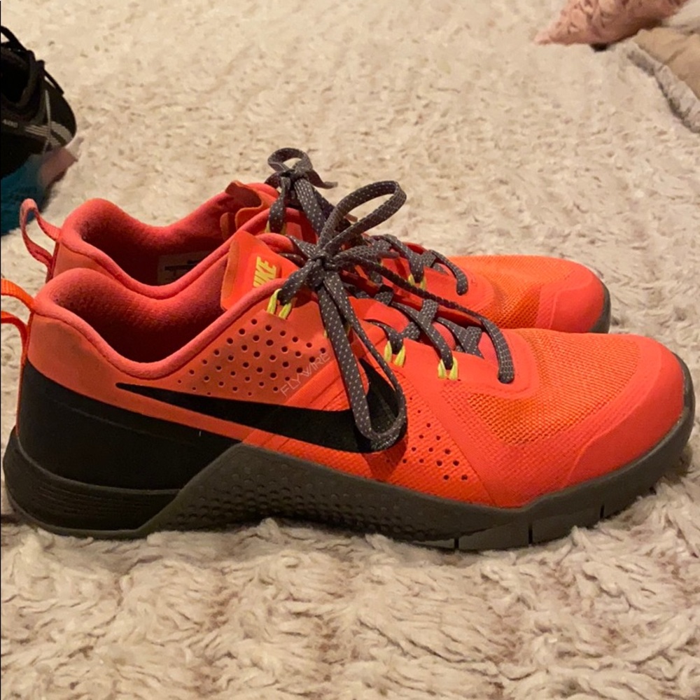 Nike metcons